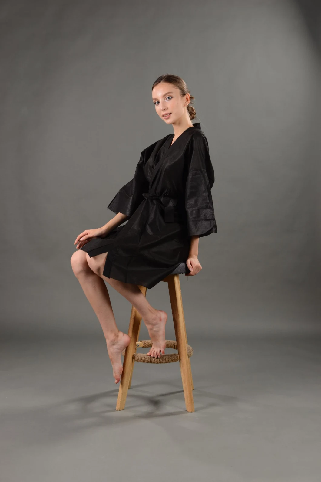 Nonwoven Sanua Suit for Women in SPA Sexy Women Kimono
